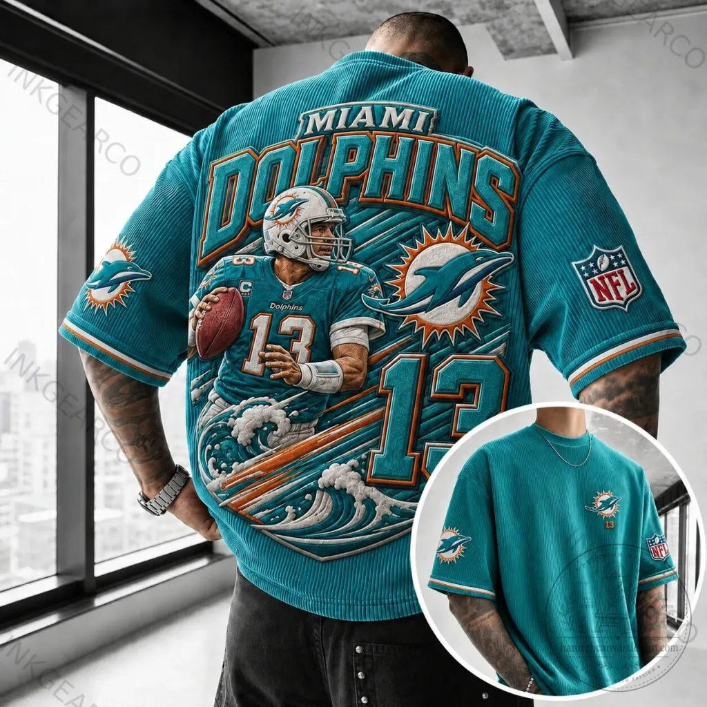 Miami Dolphins Dan Marino Football Player Graphic T-Shirt Miami Dolphins Dan Marino Football Player Graphic T-Shirt